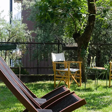 In Mit Grossem Garten Apartment *